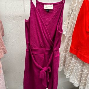 Universal Thread maroon wrap dress